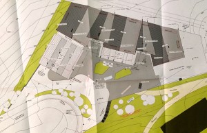 Le plan de masse dans le prolongement du virage en épingle