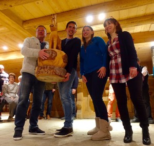 Passation de pouvoir chez les Leclercq. Céline et Florent succèdent à Isabelle et Didier.